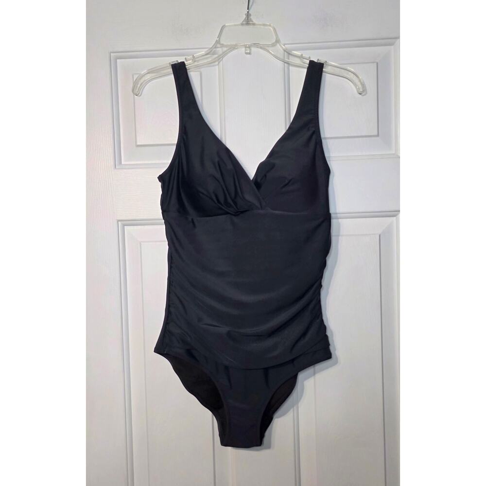 Seekers Essential Australia Size 12 Navy Swim Suit One Piece swimwear